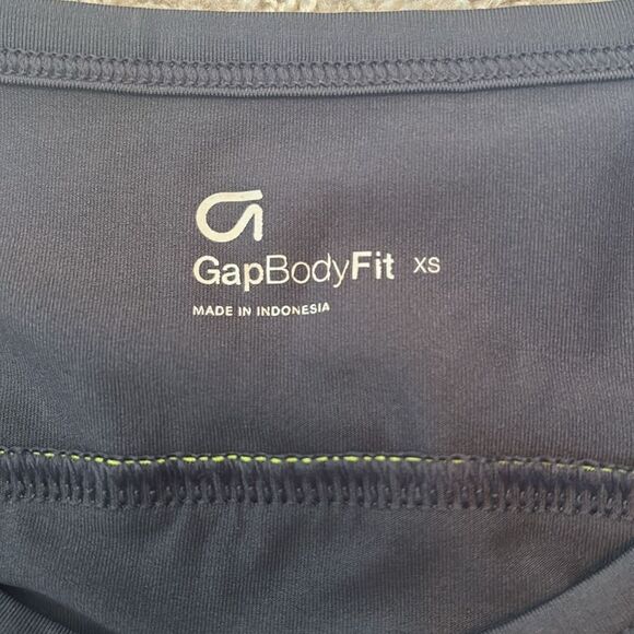 🔴 Gray workout shirt - Picture 5 of 5